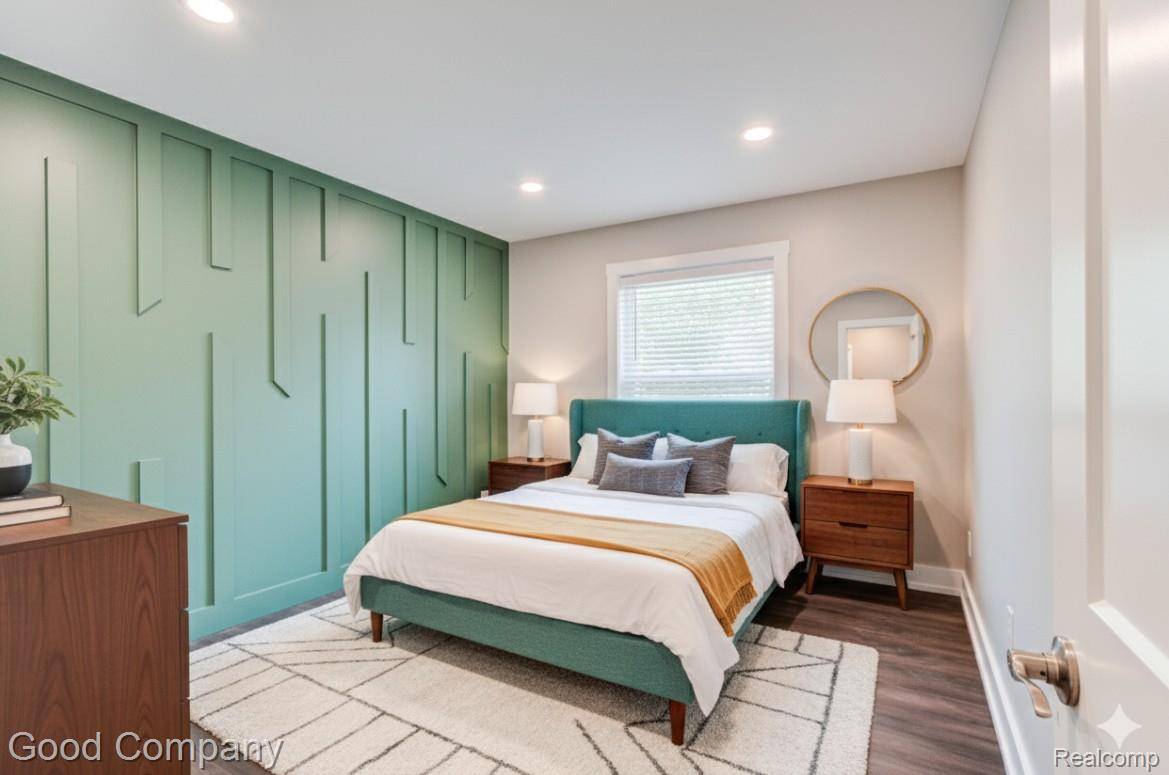 Ferndale, MI 48220,530 W HAZELHURST ST