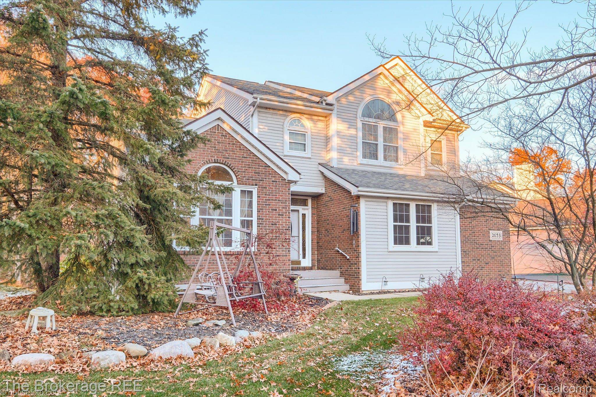 Howell, MI 48843,2653 Ravine Side LN N