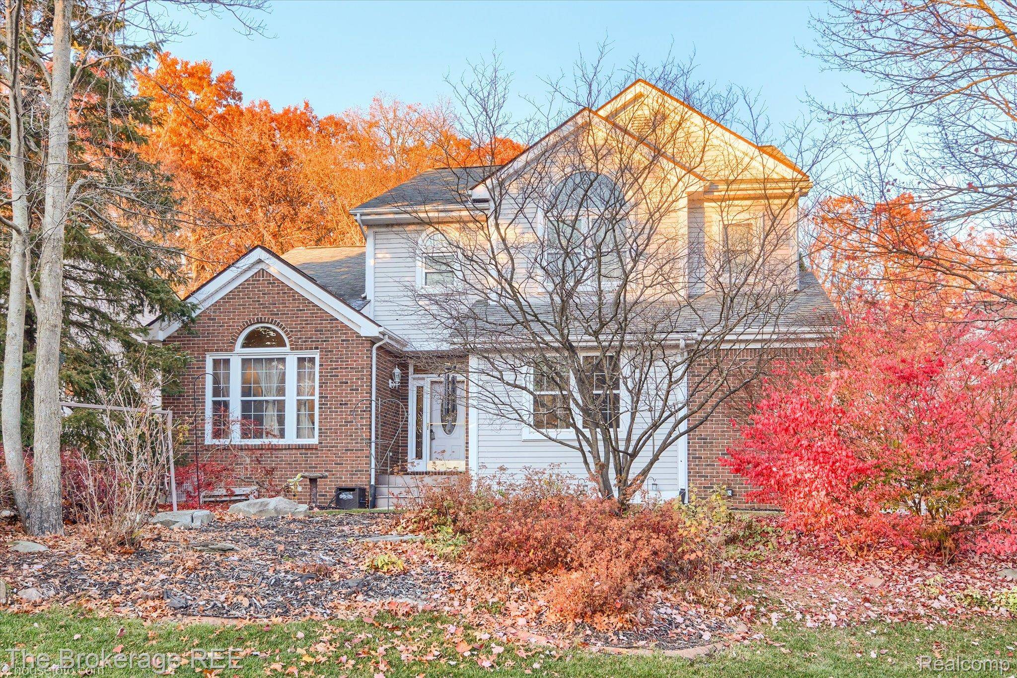 Howell, MI 48843,2653 Ravine Side LN N