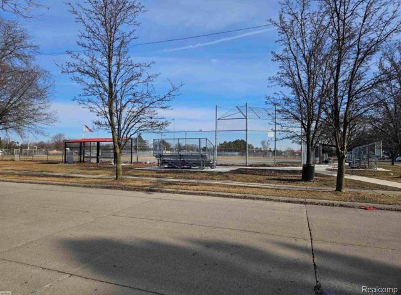 Melvindale, MI 48122,17565 Reed ST