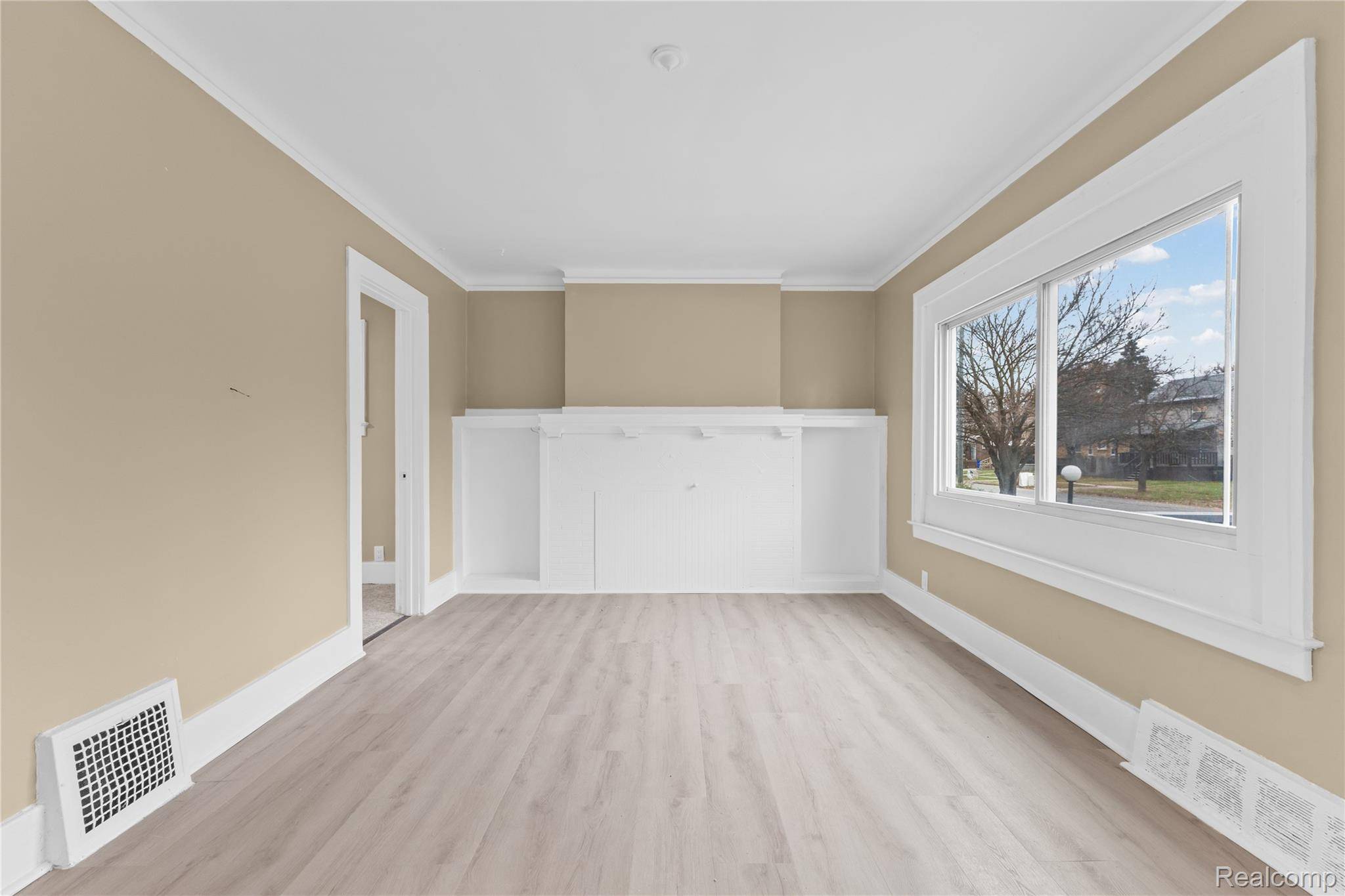 Detroit, MI 48238,13558 Pinehurst ST