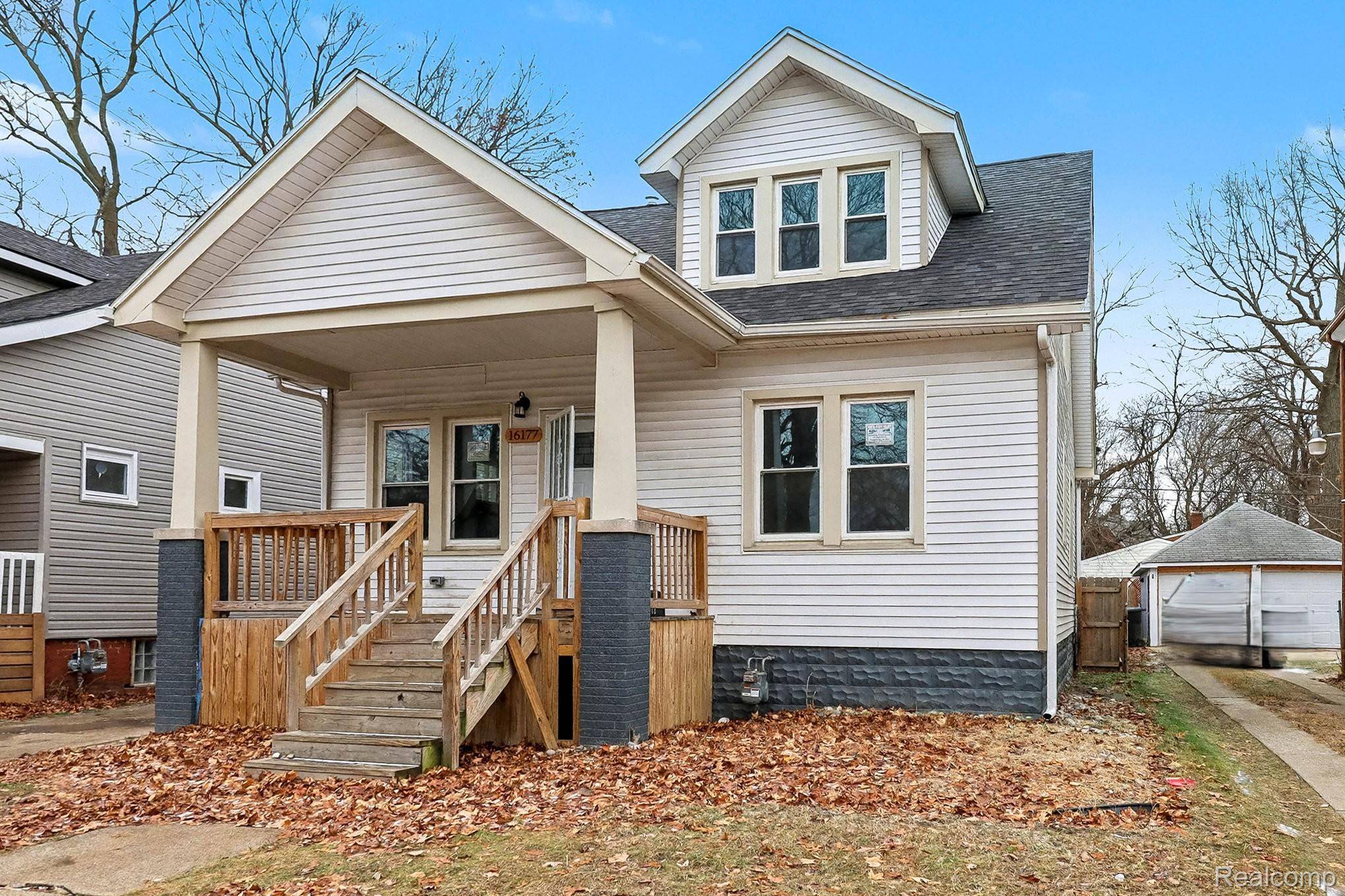 Detroit, MI 48221,16177 Inverness ST