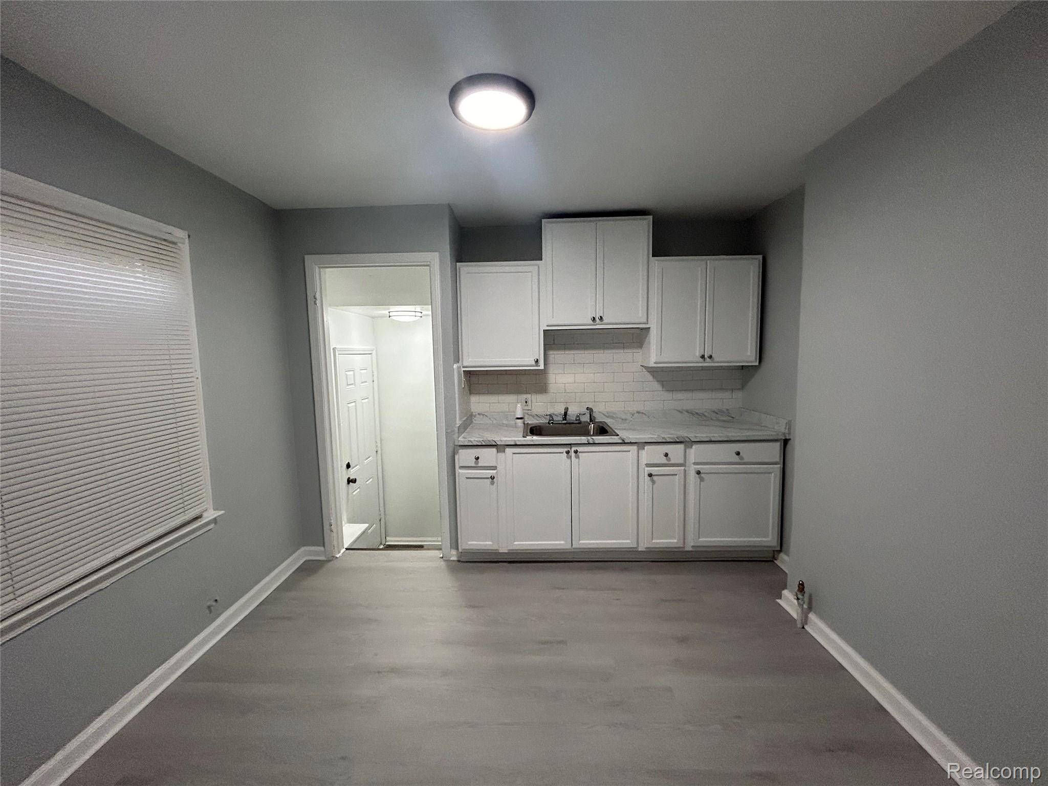 Detroit, MI 48224,3693 Somerset AVE