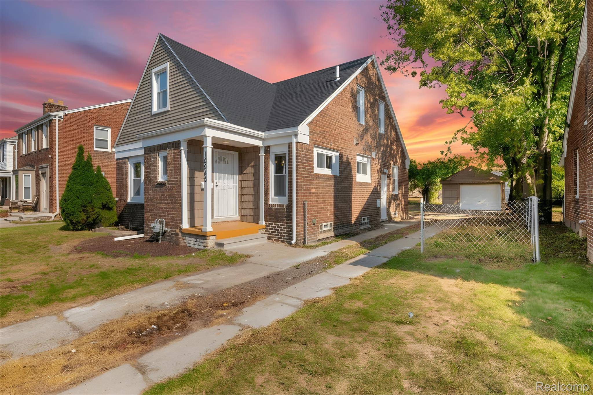 Detroit, MI 48235,16546 Sussex St