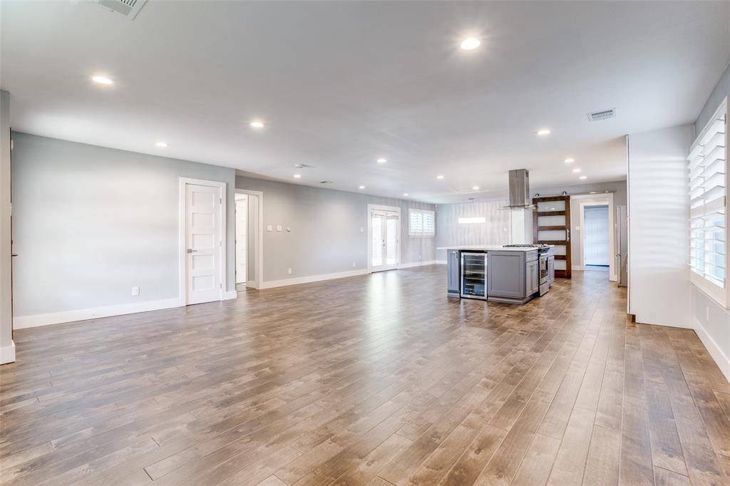 Dallas, TX 75214,6353 E Lovers Lane