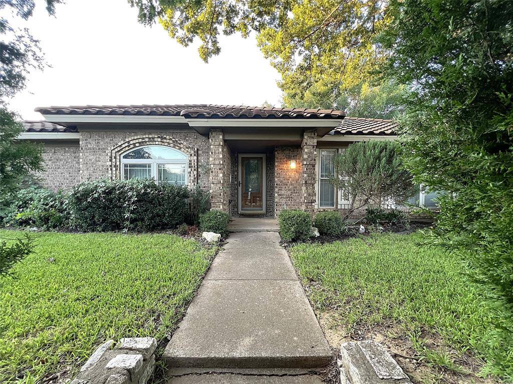 Bedford, TX 76021,3109 Shenandoah Drive