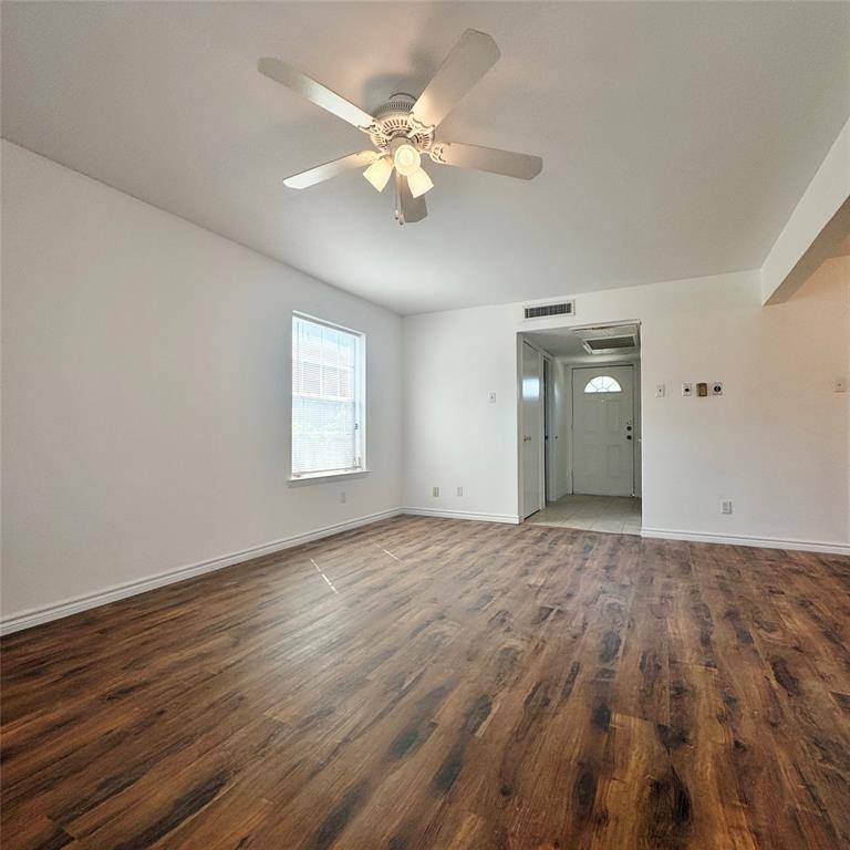 Irving, TX 75061,1809 E Grauwyler Road #133