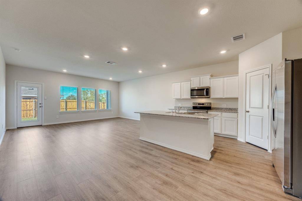 Sherman, TX 75090,3433 Marie Drive