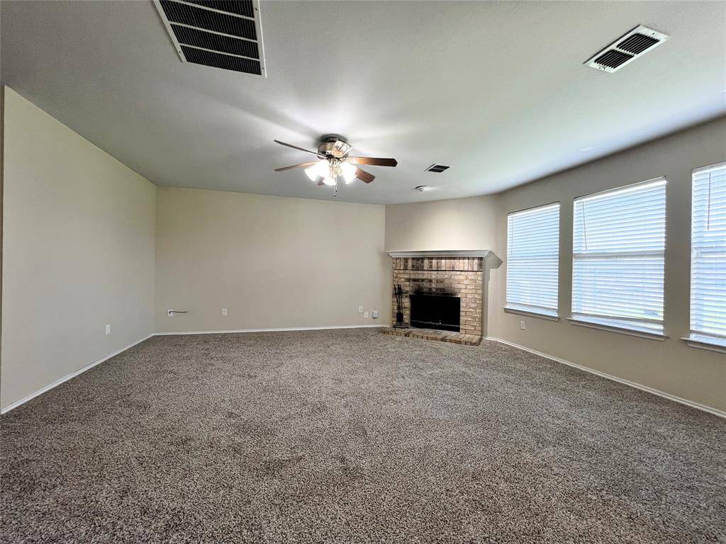 Cross Roads, TX 76227,8813 Chisholm Trail