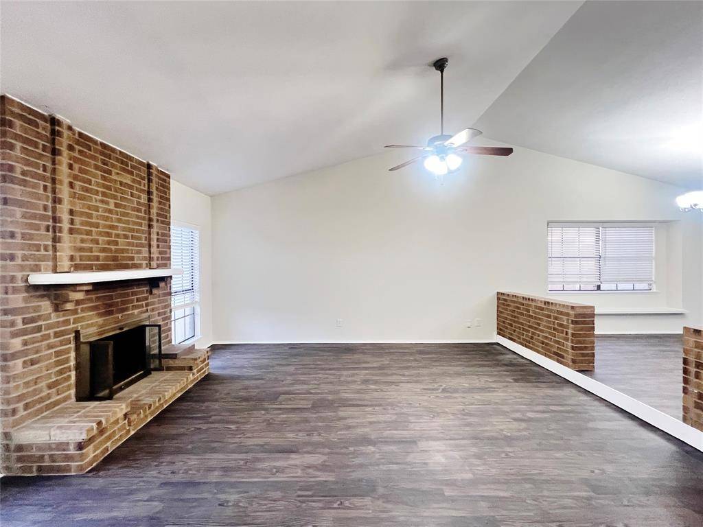 Allen, TX 75002,1304 Creekwood Court