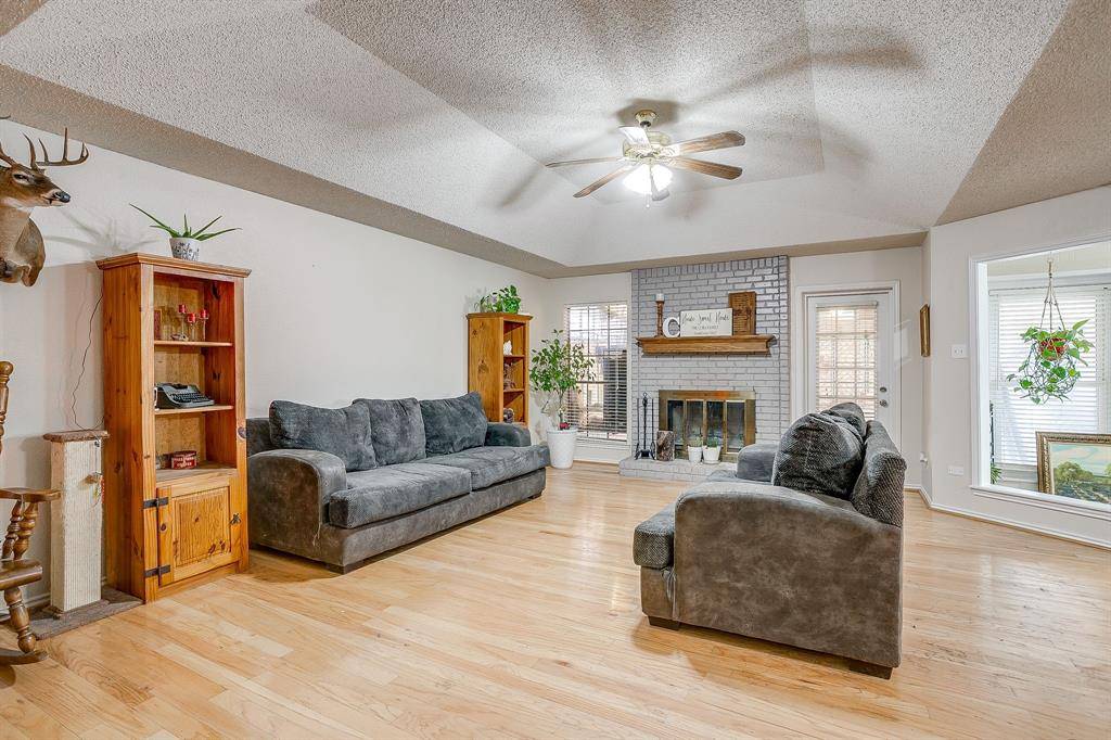 Fort Worth, TX 76135,5244 Hill Ridge Drive