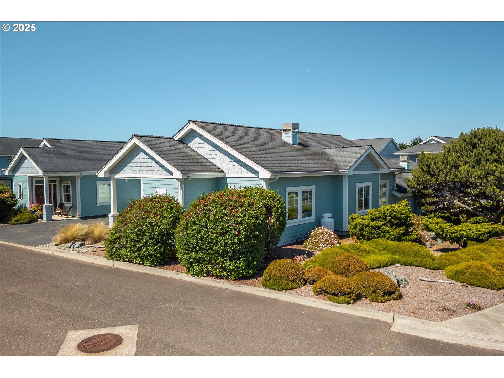 Bandon, OR 97411,1312 VILLAGE LOOP
