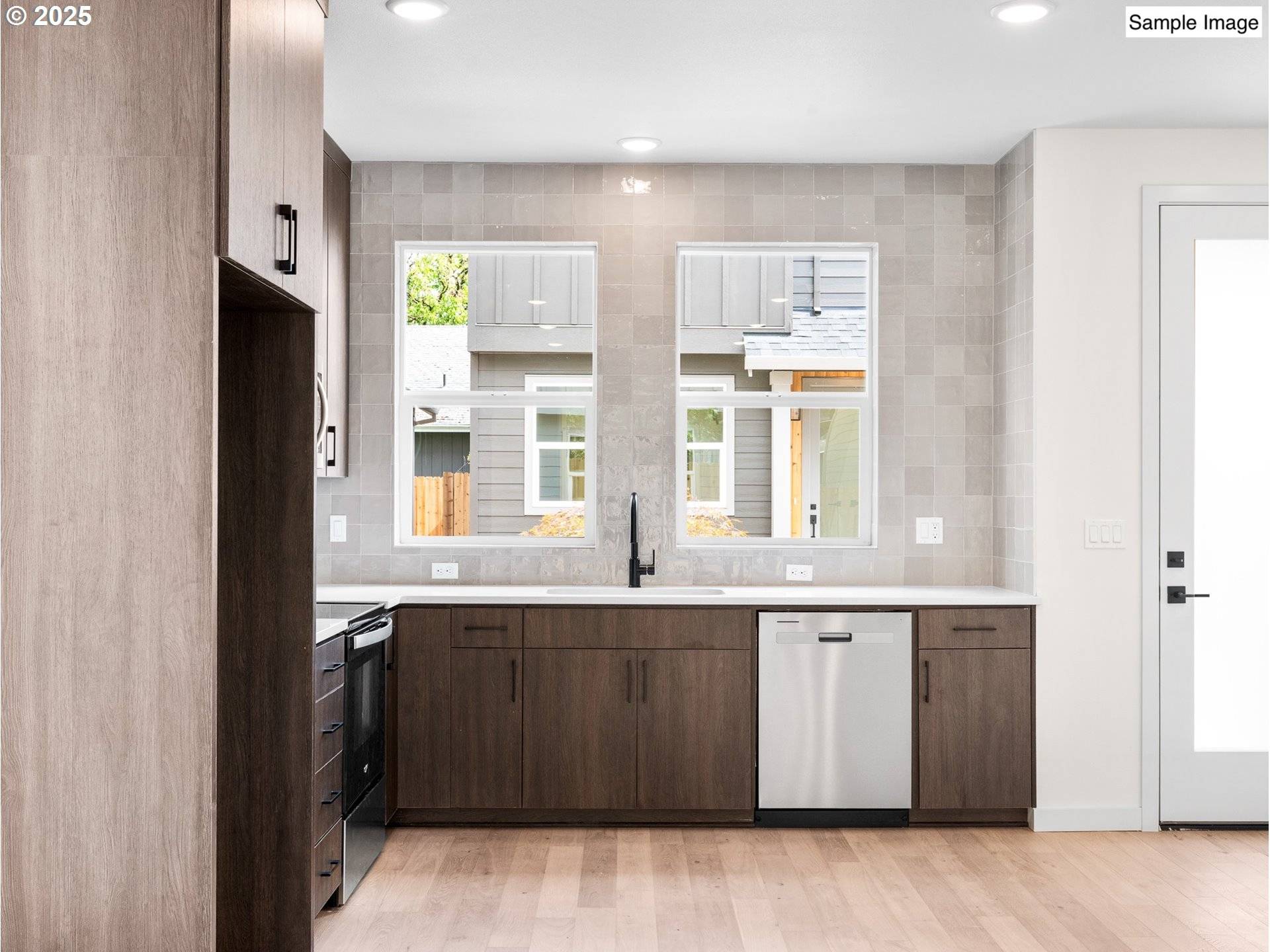 Portland, OR 97206,6729 SE Gladstone ST