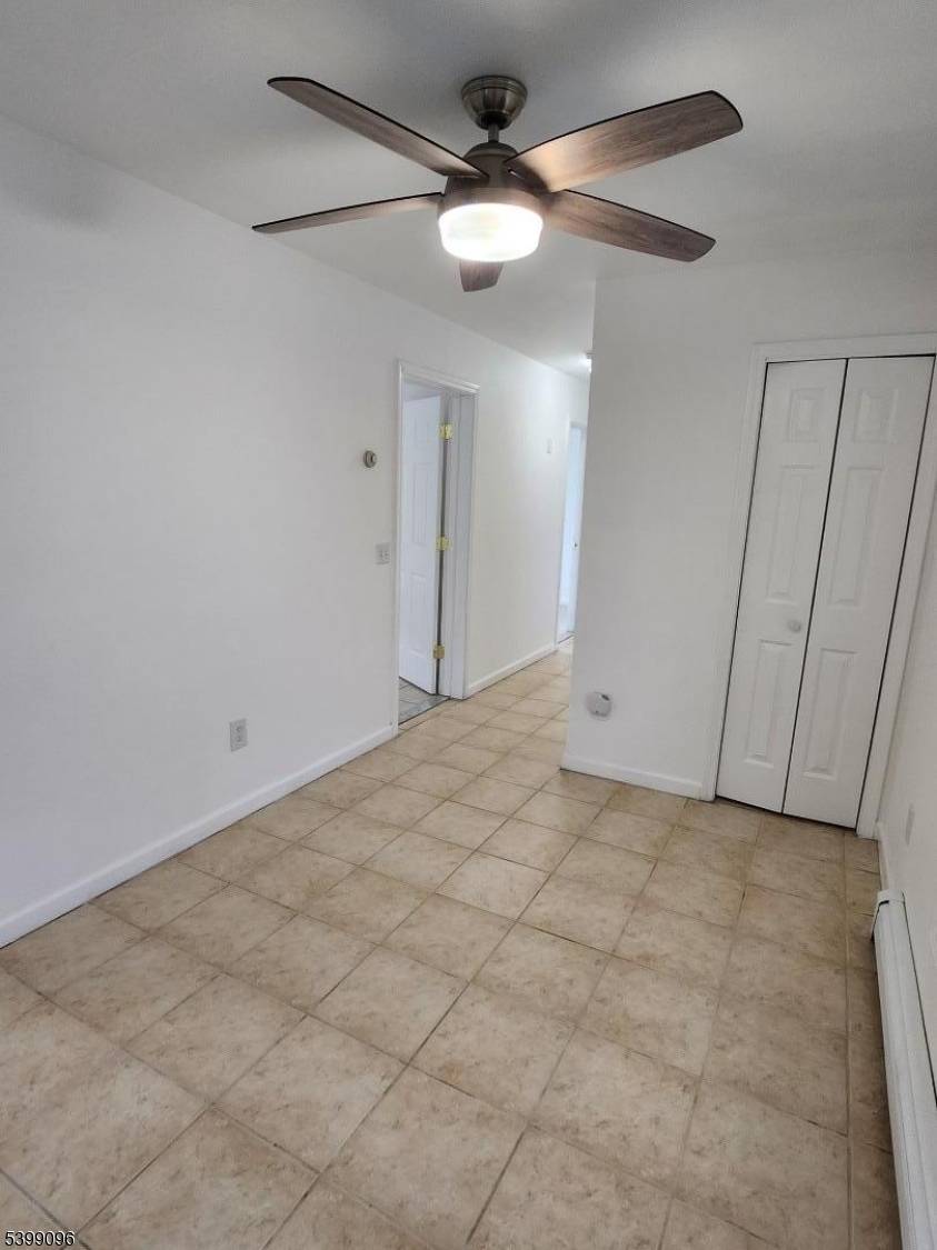 Paterson City, NJ 07522,83 Wayne Ave