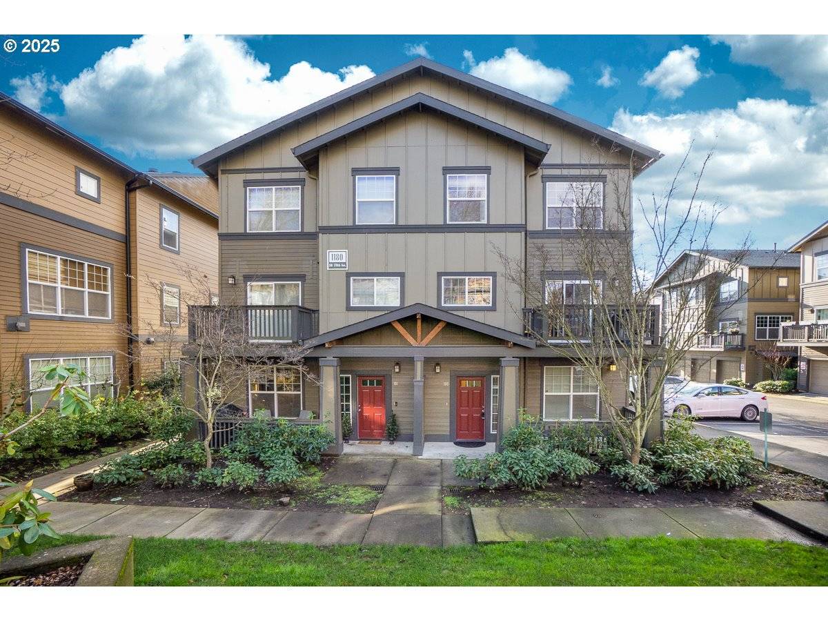 Beaverton, OR 97003,1180 SW 170TH AVE #100