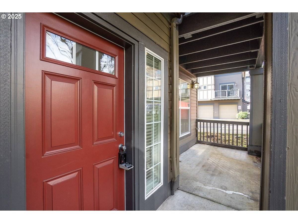 Beaverton, OR 97003,1180 SW 170TH AVE #100