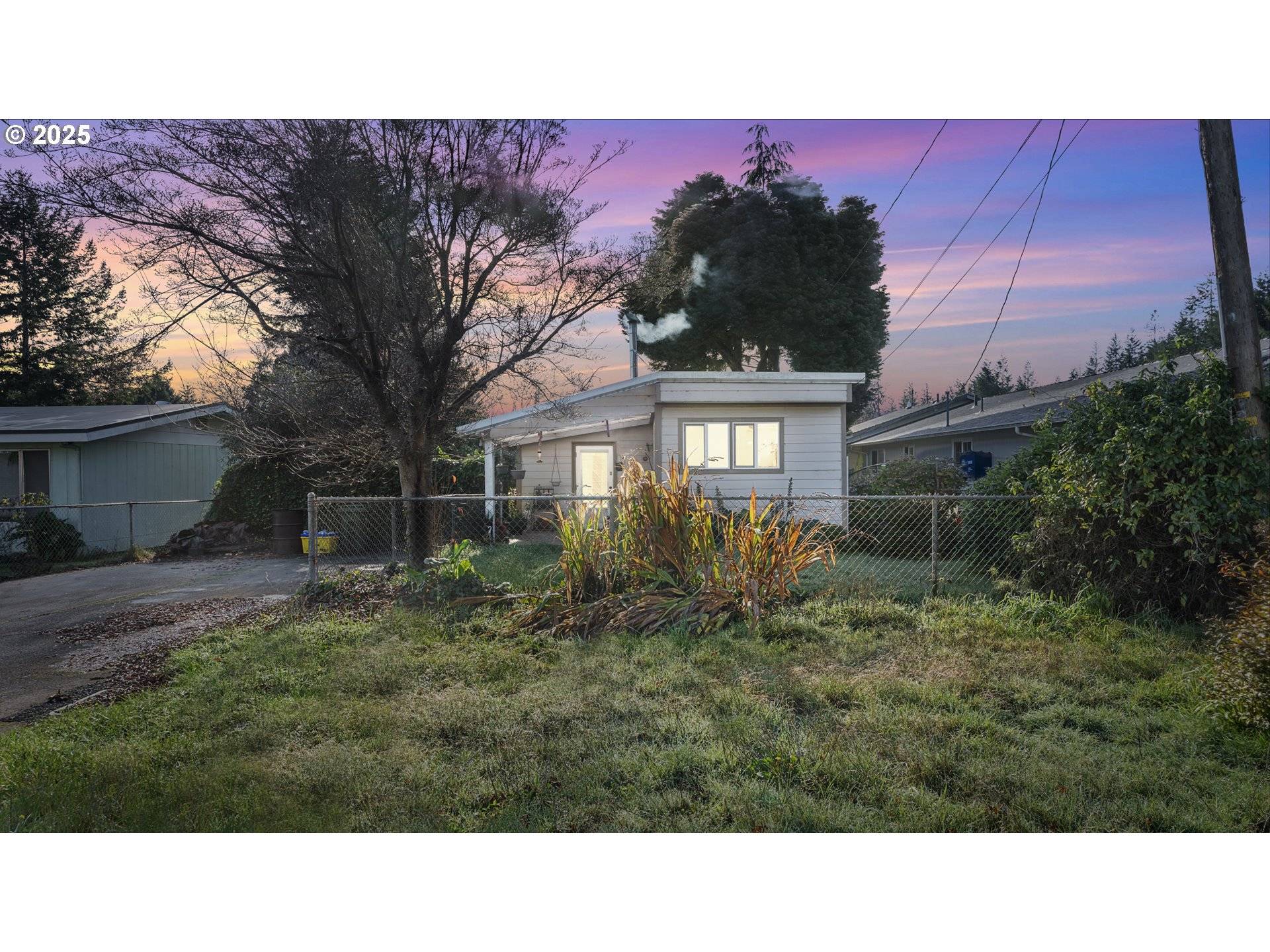 Coos Bay, OR 97420,1735 PENNSYLVANIA ST