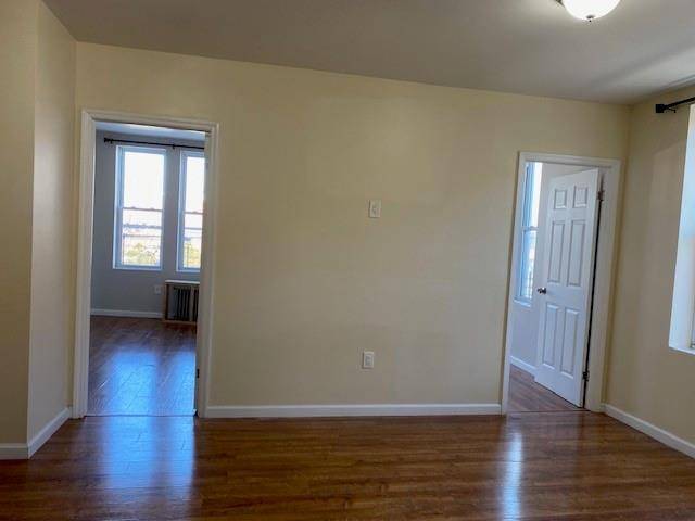 Brooklyn, NY 11223,120 Avenue T