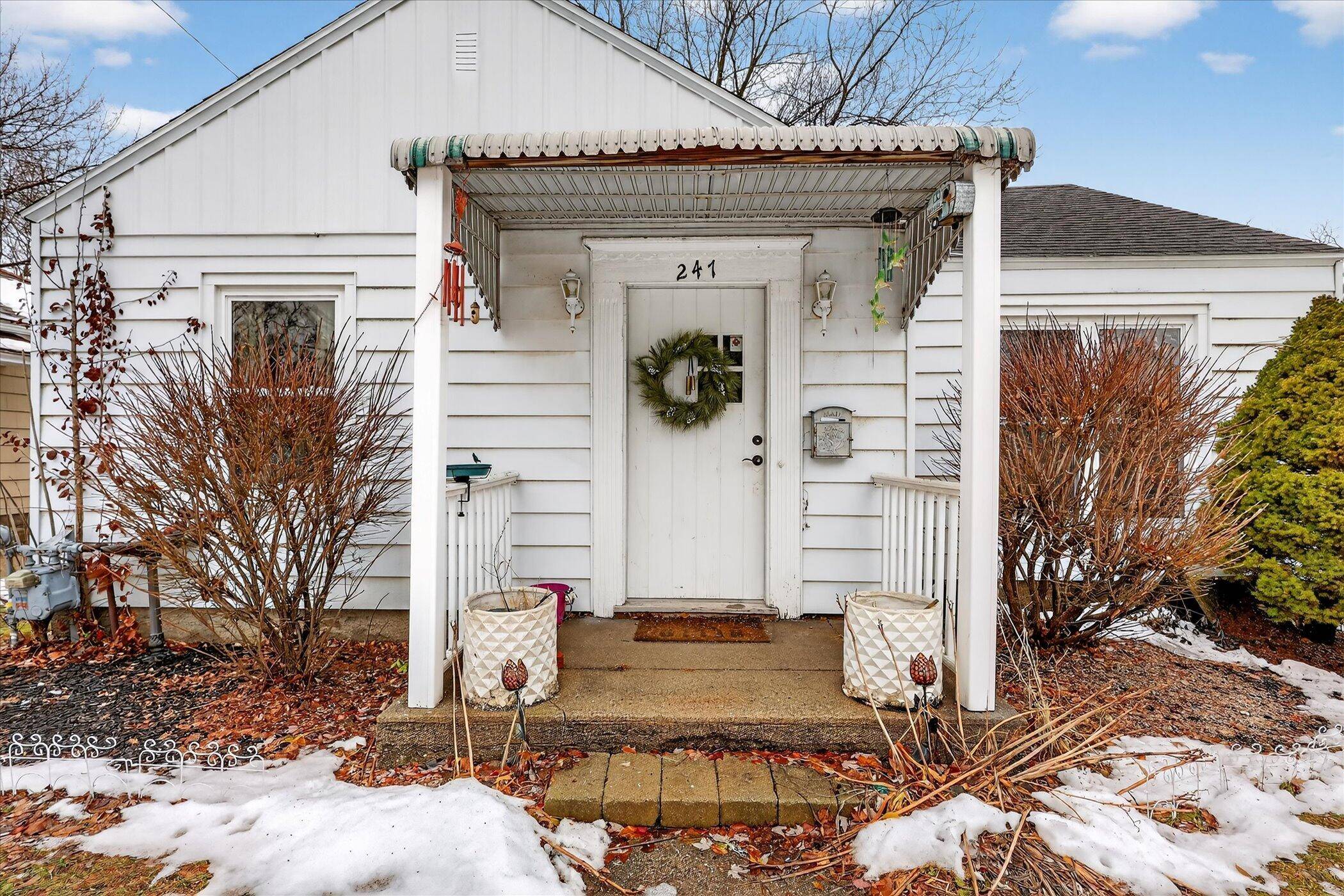 Holland, MI 49423,247 W 21st ST