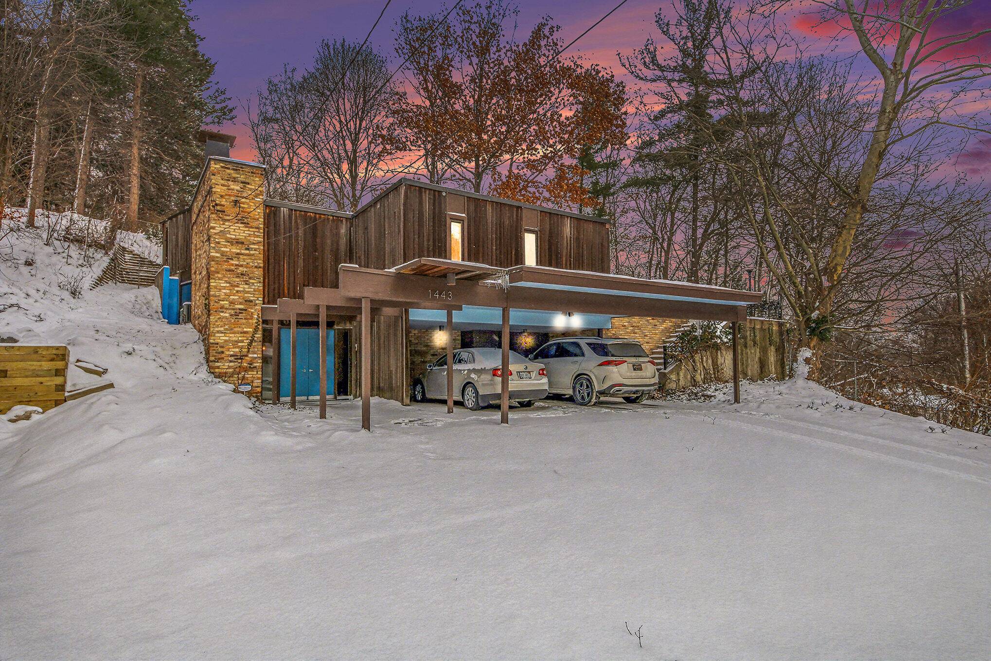 Grand Rapids, MI 49504,1443 Mount Mercy DR NW