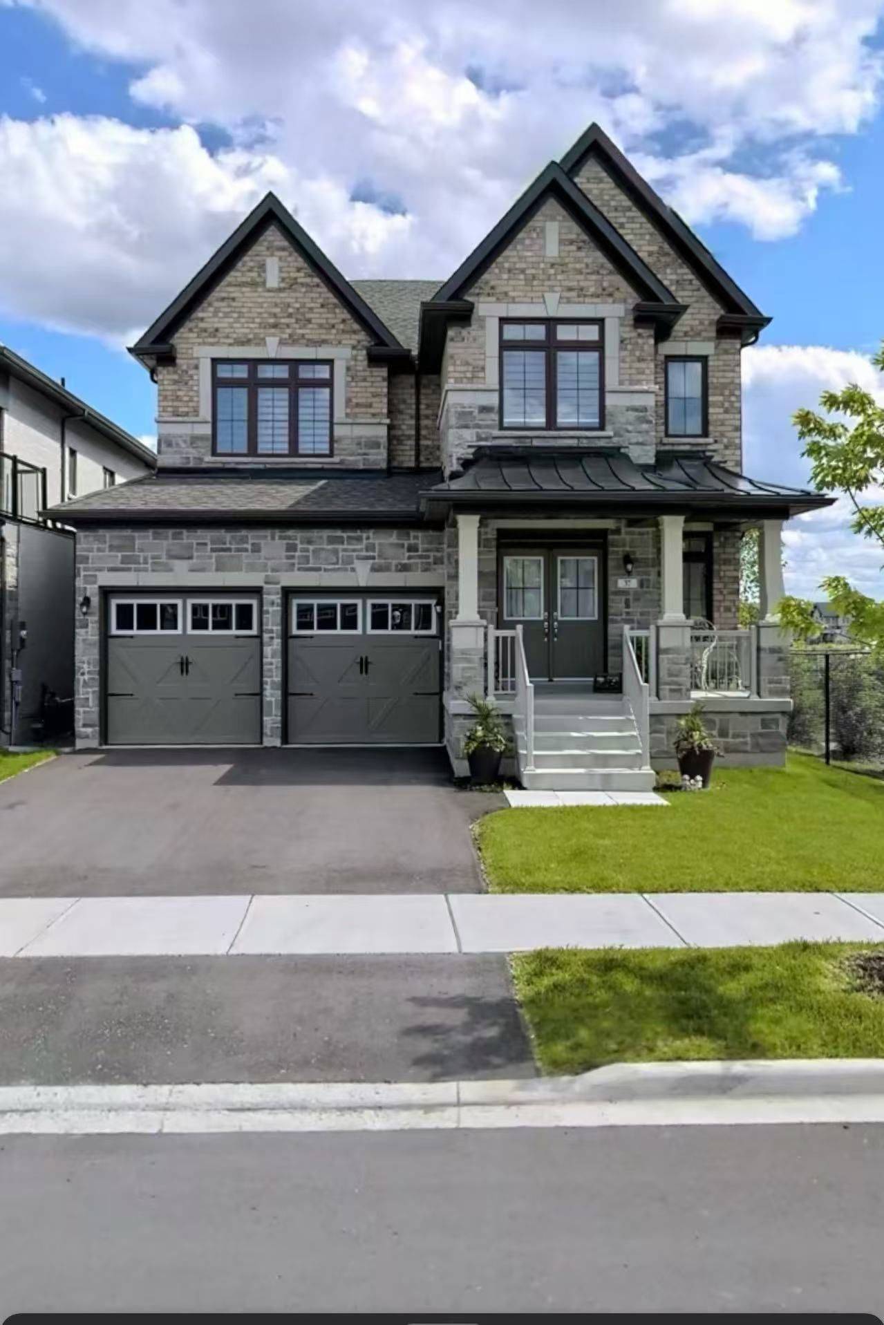 East Gwillimbury, ON L9N 0N8,37 Ladder CRES