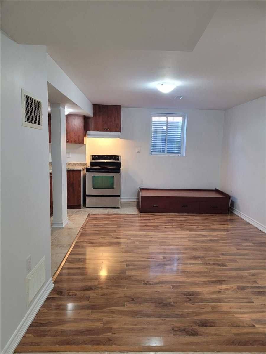 Brampton, ON L6V 4P4,37 Southlake BLVD #Bsmt