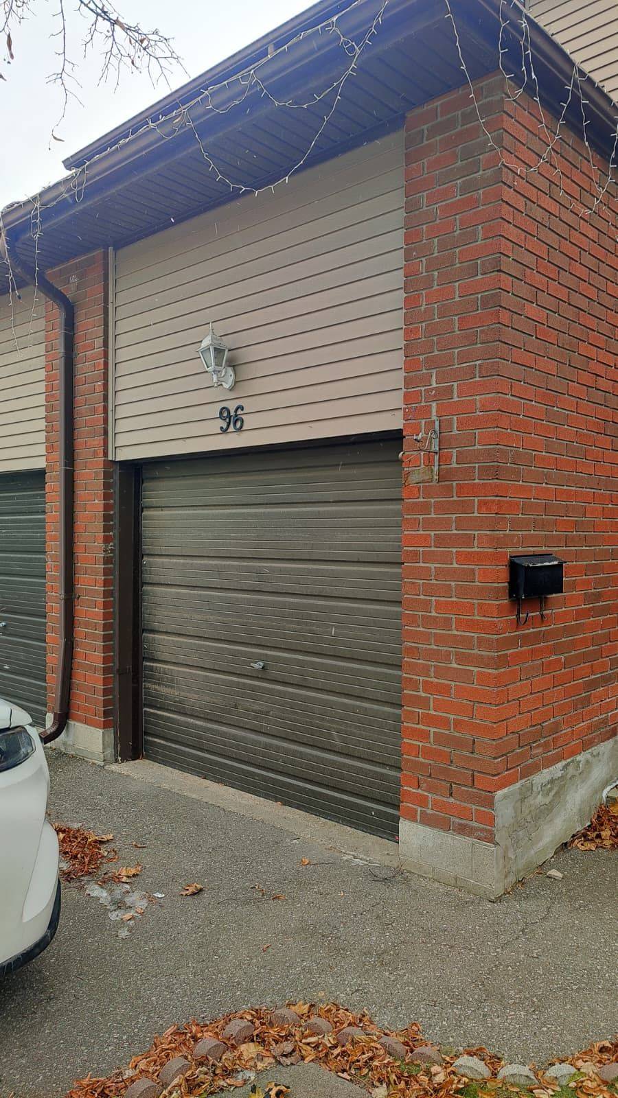 Brampton, ON L6T 3Z4,96 Carleton PL #96