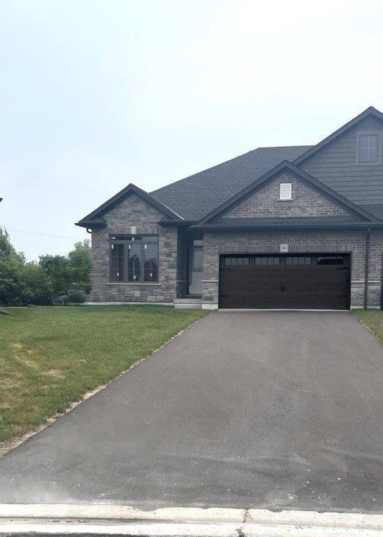 East Zorra-tavistock, ON N0J 1M0,46 MATHESON CRES