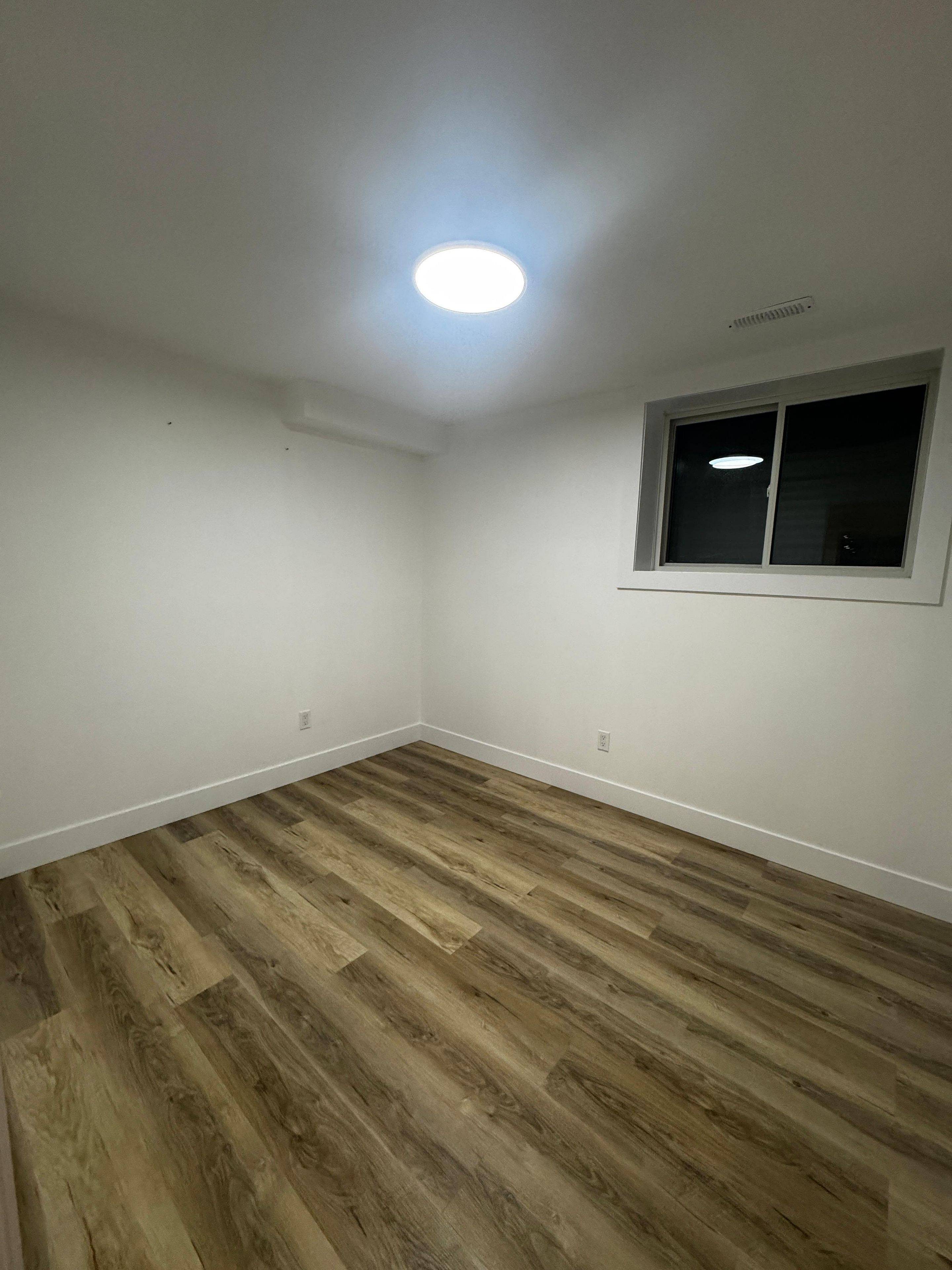 London North, ON N6G 3X7,2618 Buroak DR