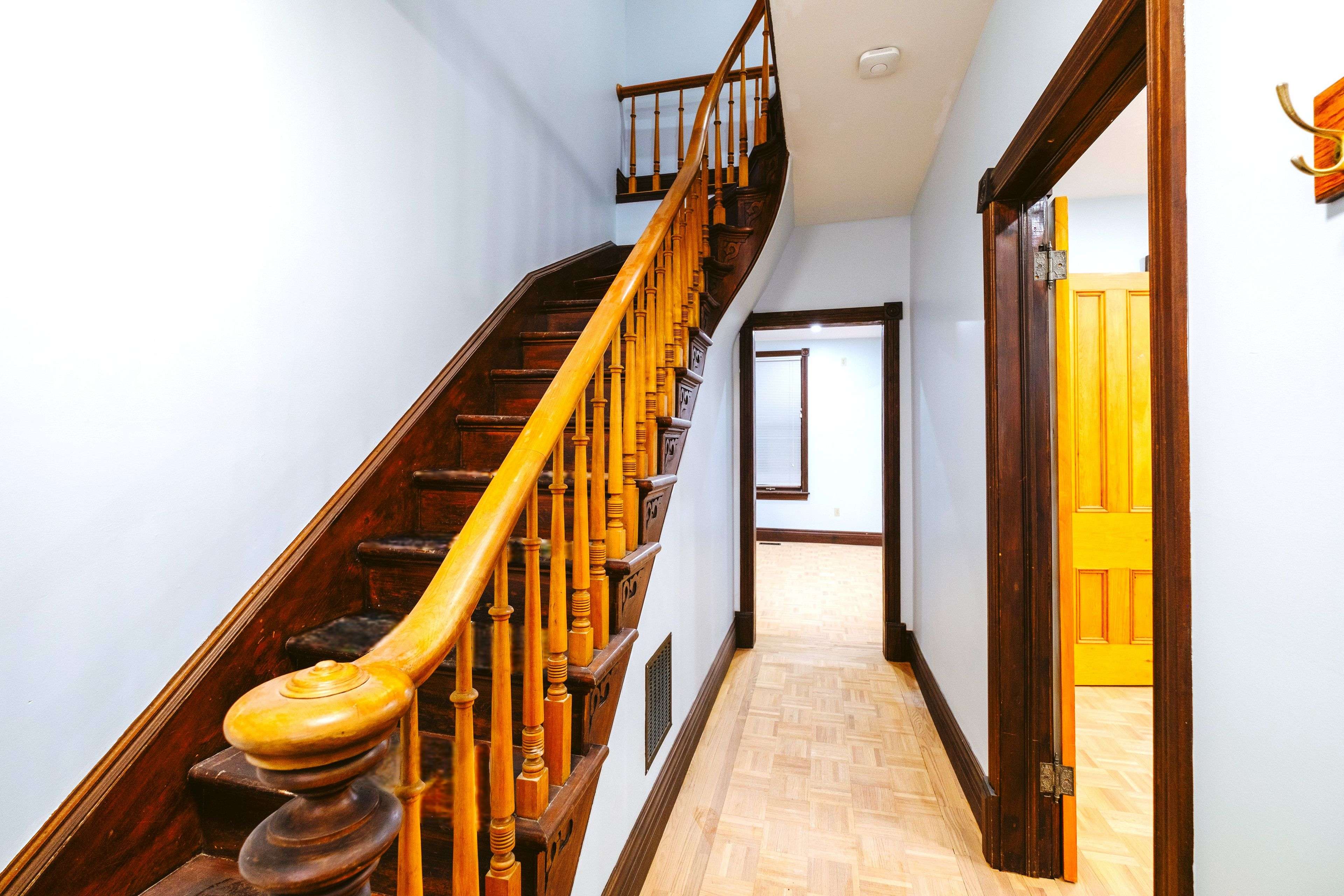 Cambridge, ON N1R 1P5,41 Park Hill RD