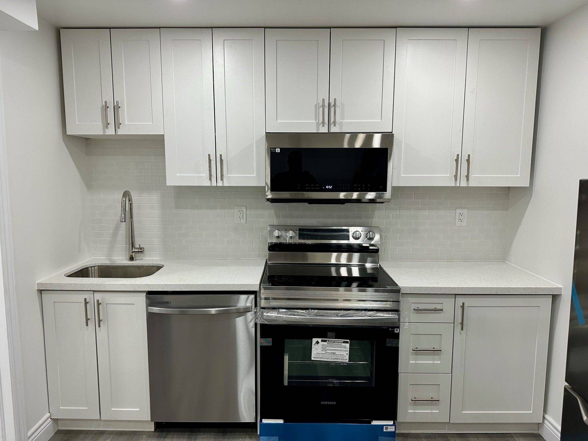 Hamilton, ON L0R 1W0,21 Thames WAY #LOWER