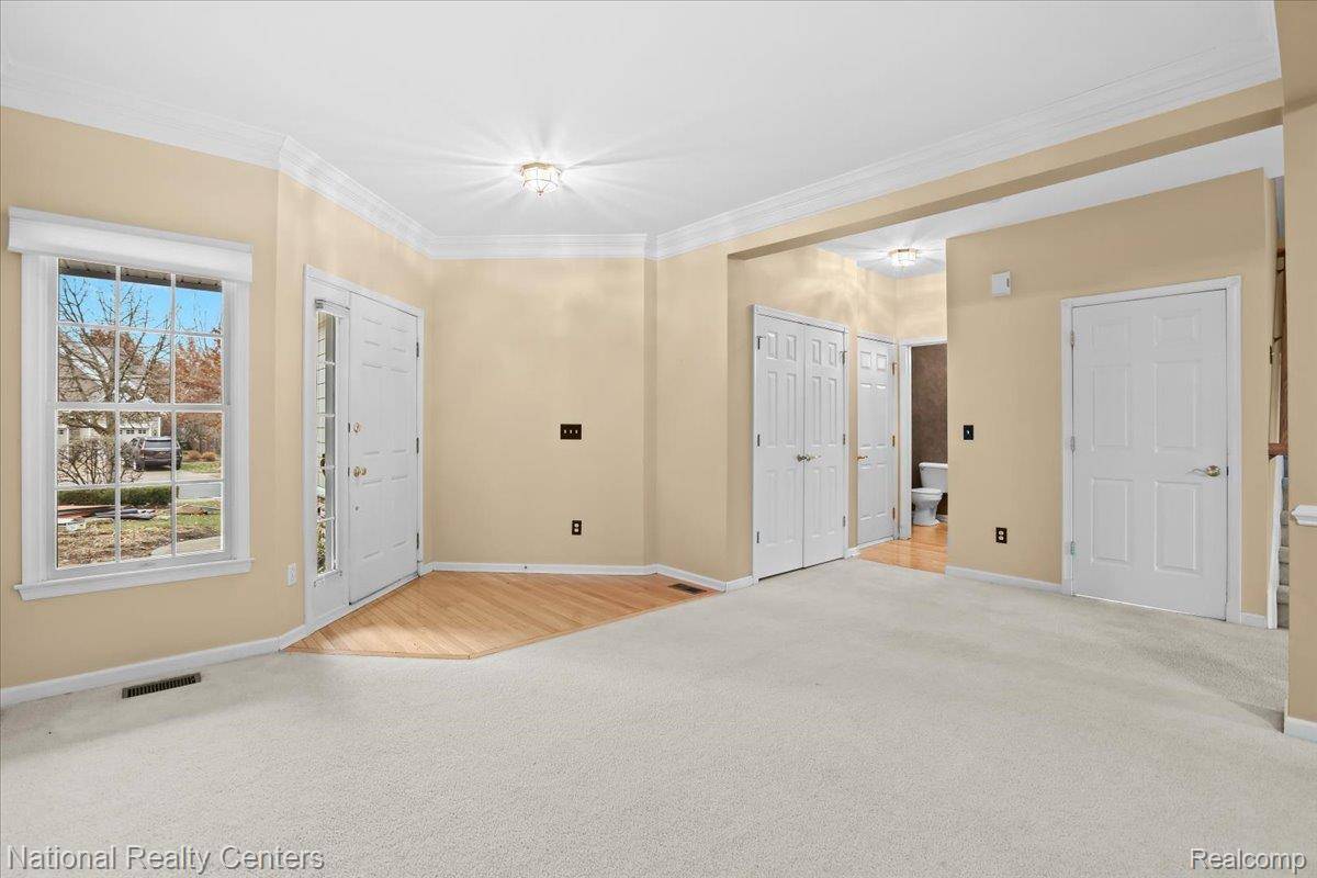 Novi, MI 48374,49944 Blackberry TRL #55