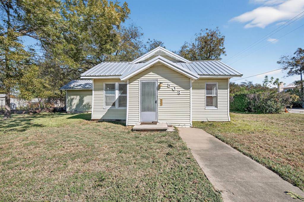 Clifton, TX 76634,503 N Avenue I