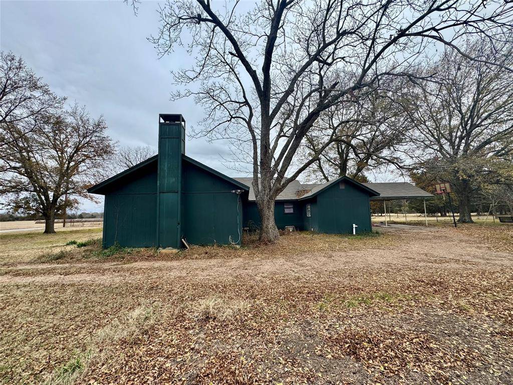 Telephone, TX 75488,527 County Road 2145