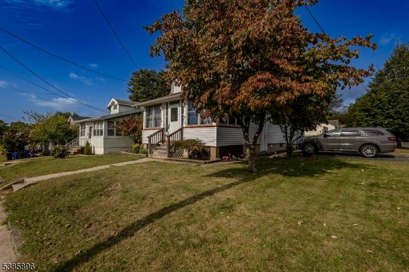 Rahway City, NJ 07065,2184 Evans St #1