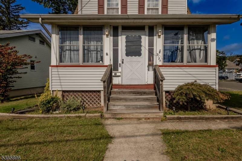 Rahway City, NJ 07065,2184 Evans St #1