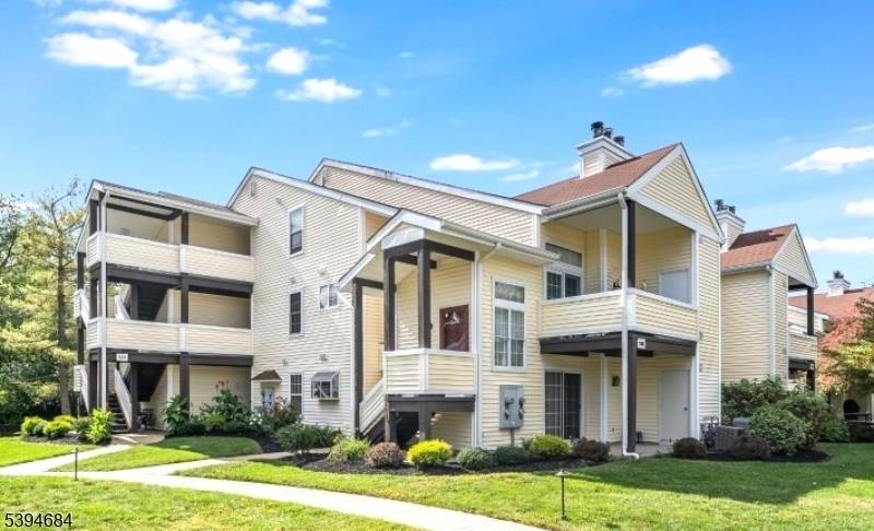 Union Twp., NJ 07083,131 Country Club-6