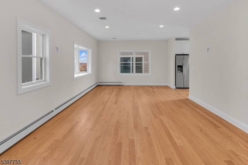 Paterson City, NJ 07514,182 25th St