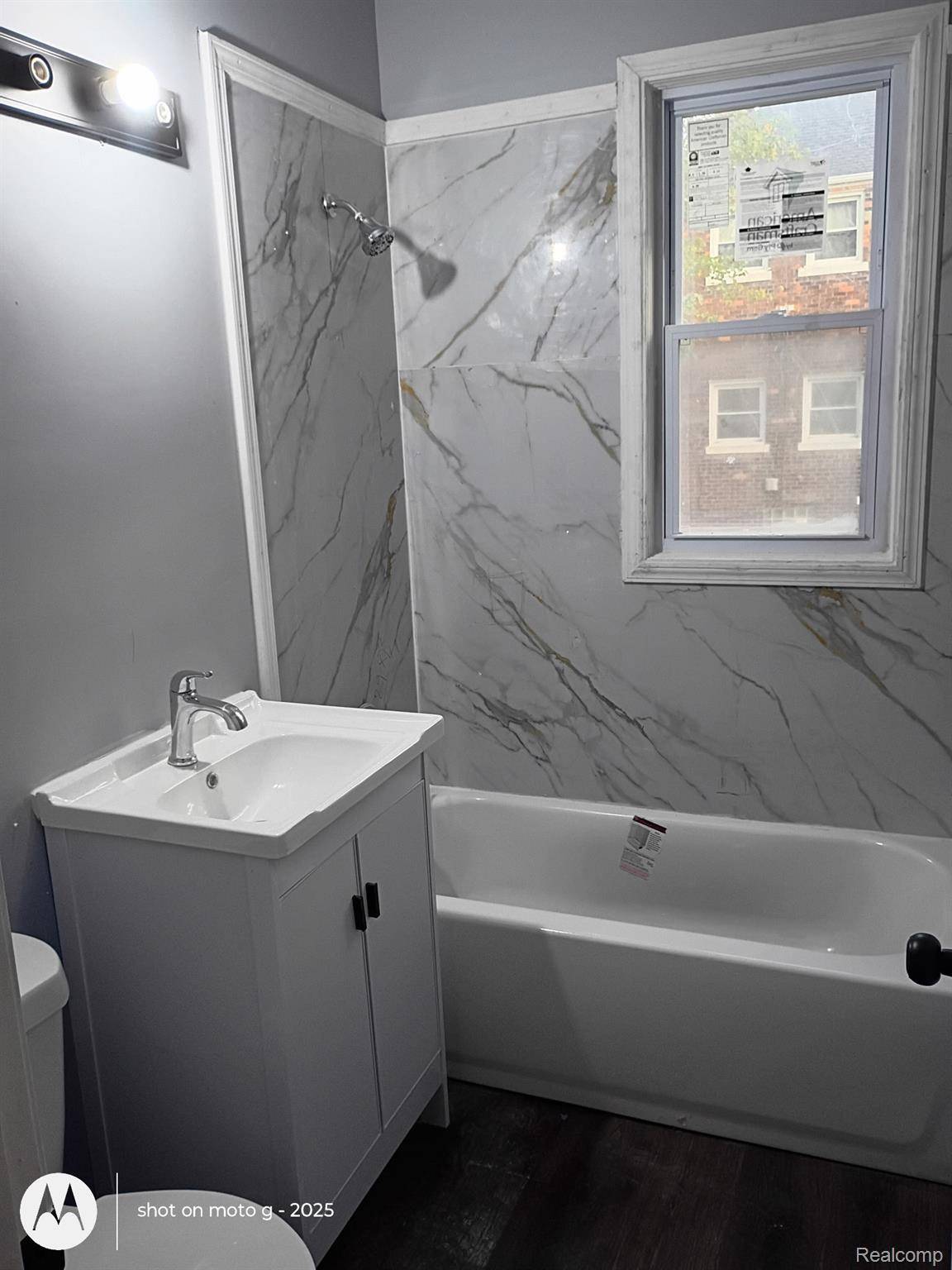 Detroit, MI 48214,3520 Cadillac BLVD