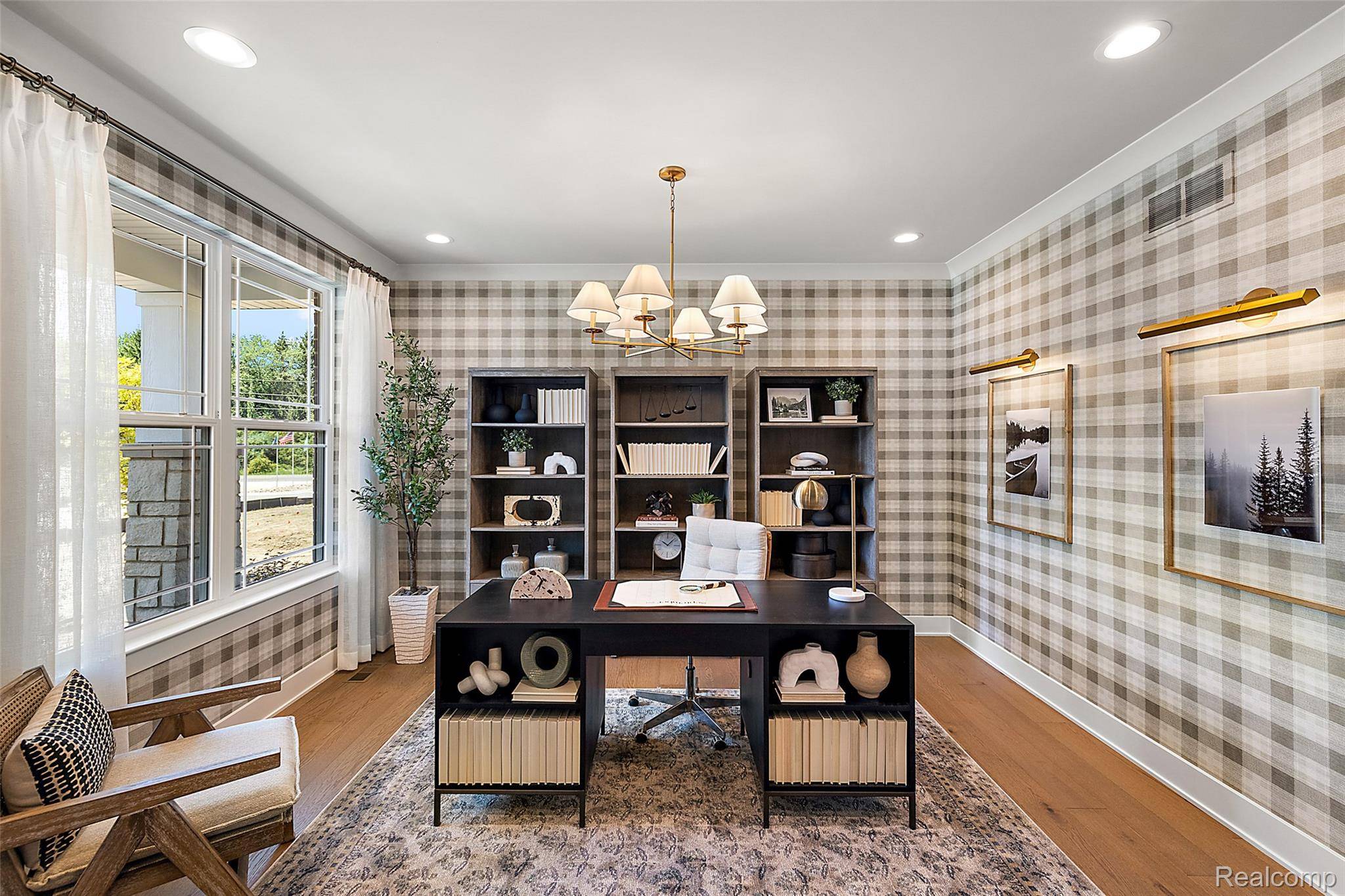 Howell, MI 48843,499 CANNONADE LOOP