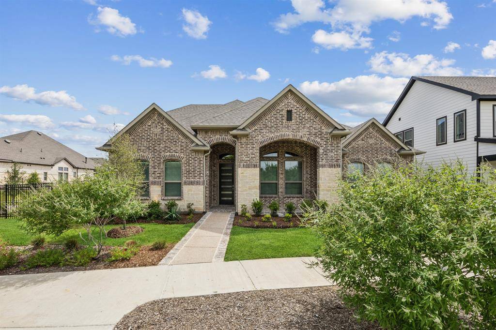 Crowley, TX 76036,1017 Daisy Way