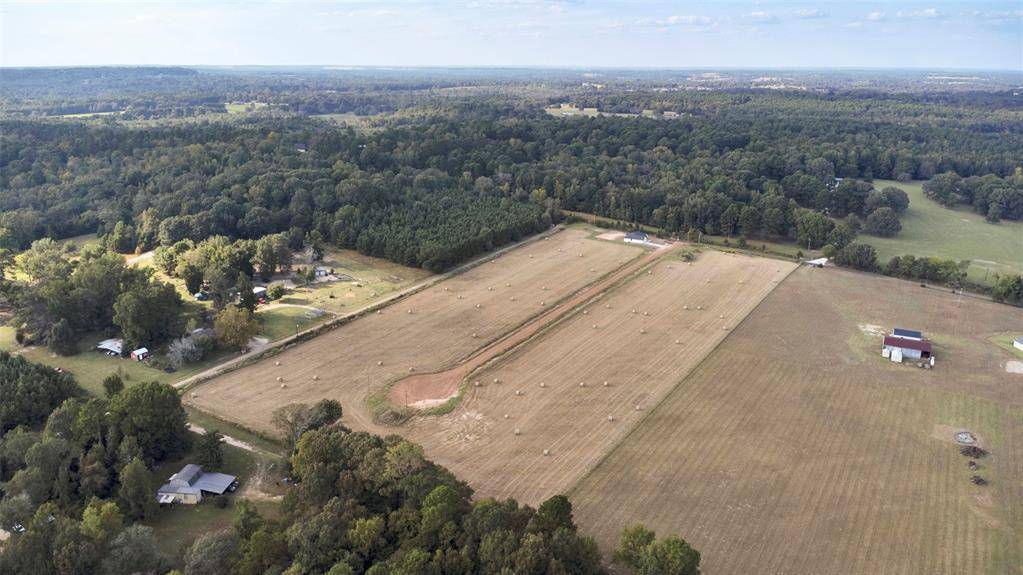 Gilmer, TX 75645,855 Private Road 3168