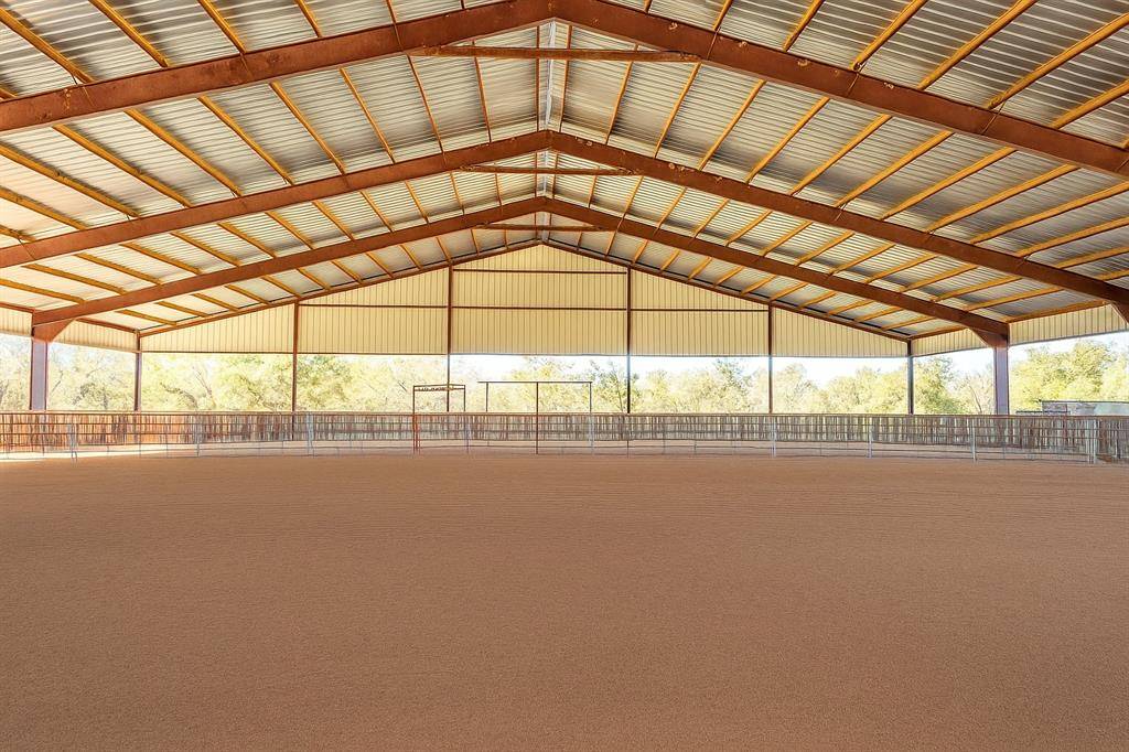 Marietta, OK 73448,12992 Cemetery Road