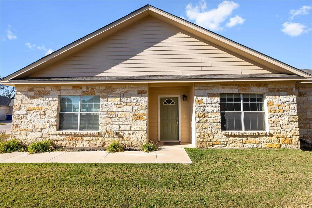 Brownwood, TX 76801,3006 Waterstone Way