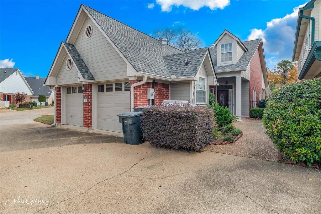 Bossier City, LA 71111,3635 Greenacres Place Drive #322