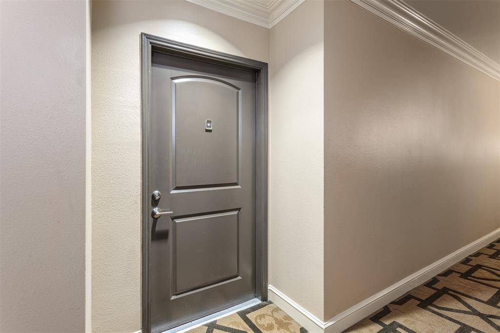 Dallas, TX 75219,3225 Turtle Creek Boulevard #716