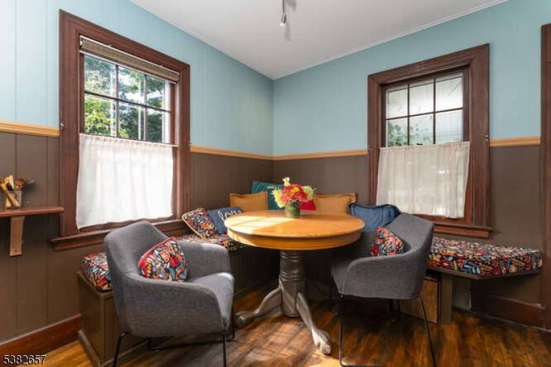 Holland Twp., NJ 08848,98 Church Rd