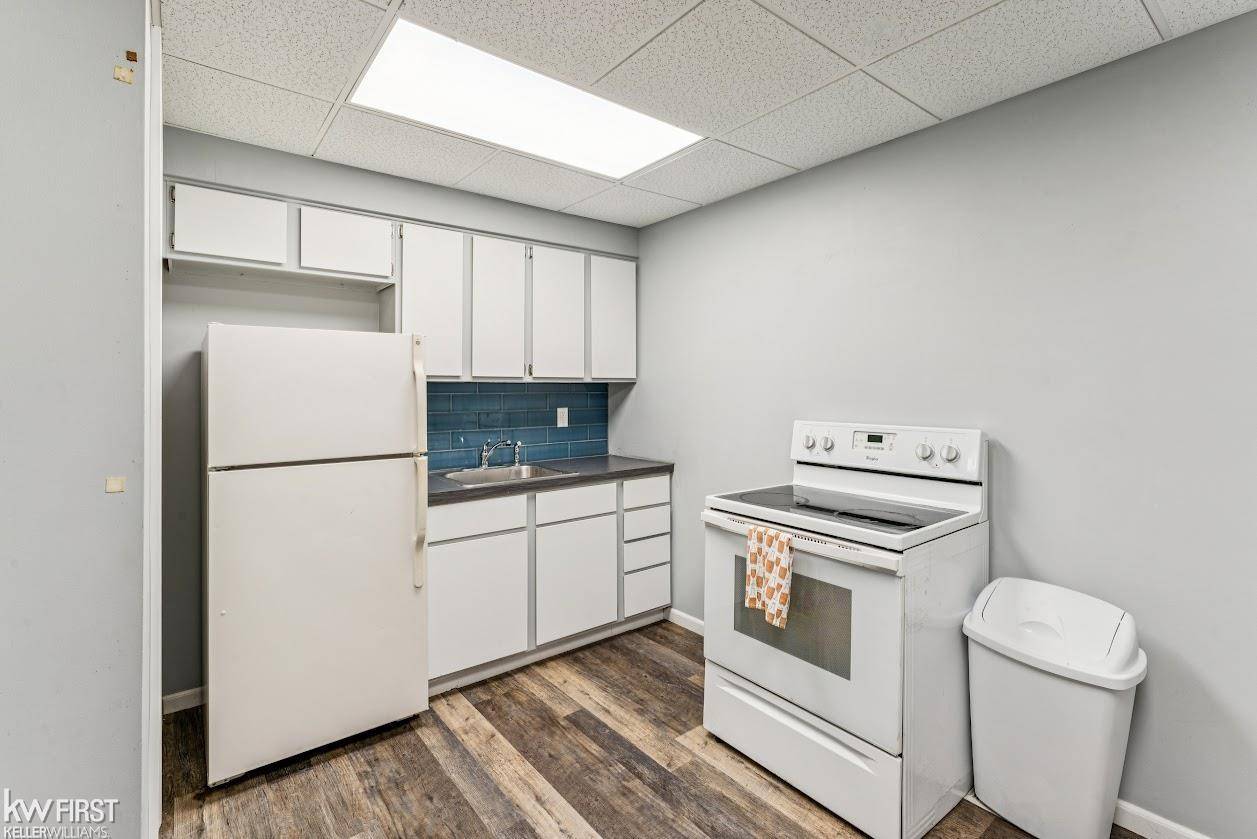 731 E Mt Morris #1 ST, Mt Morris, MI 48458