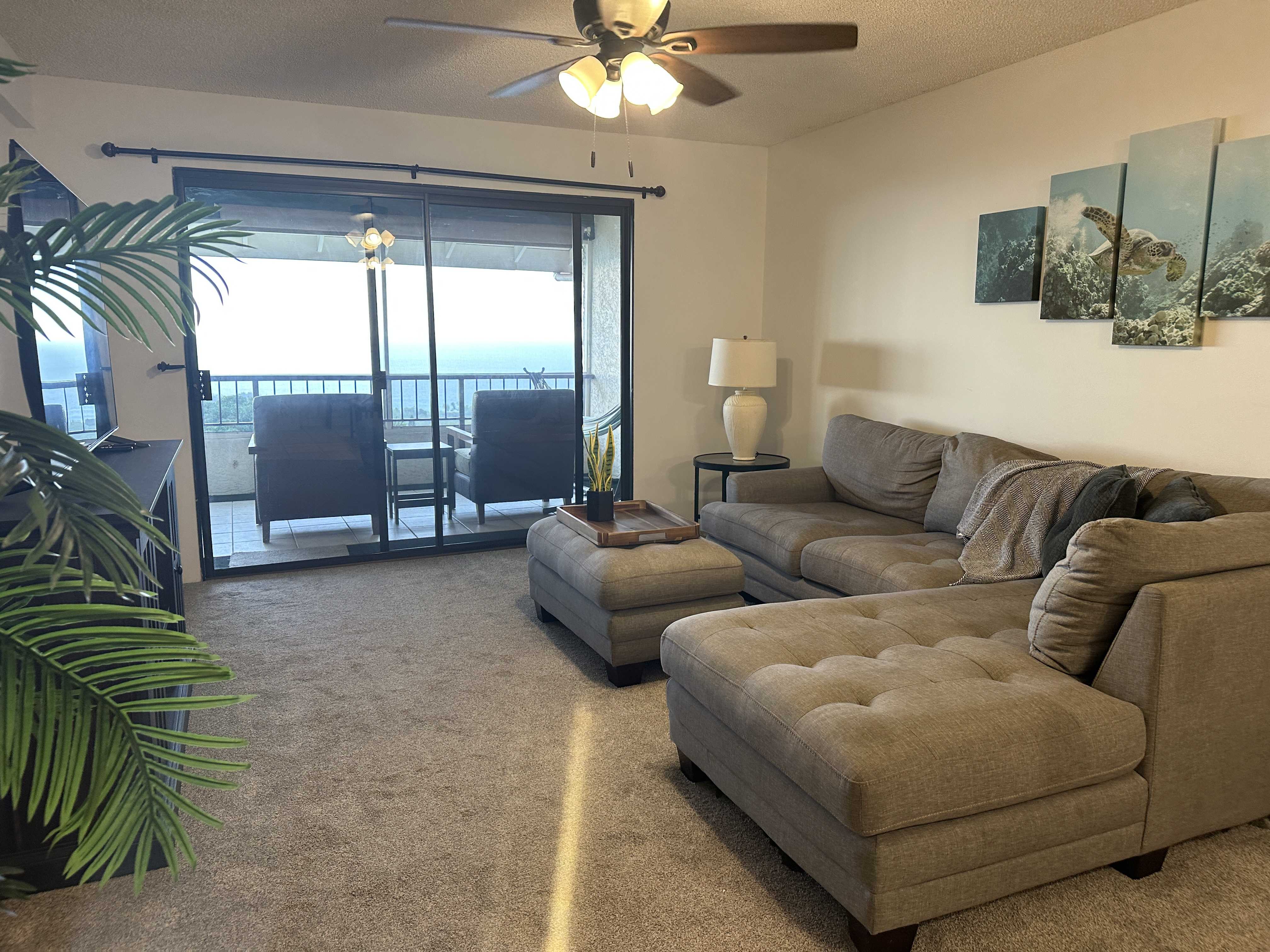 Kailua-kona, HI 96740,77-6585 SEAVIEW CIR #306