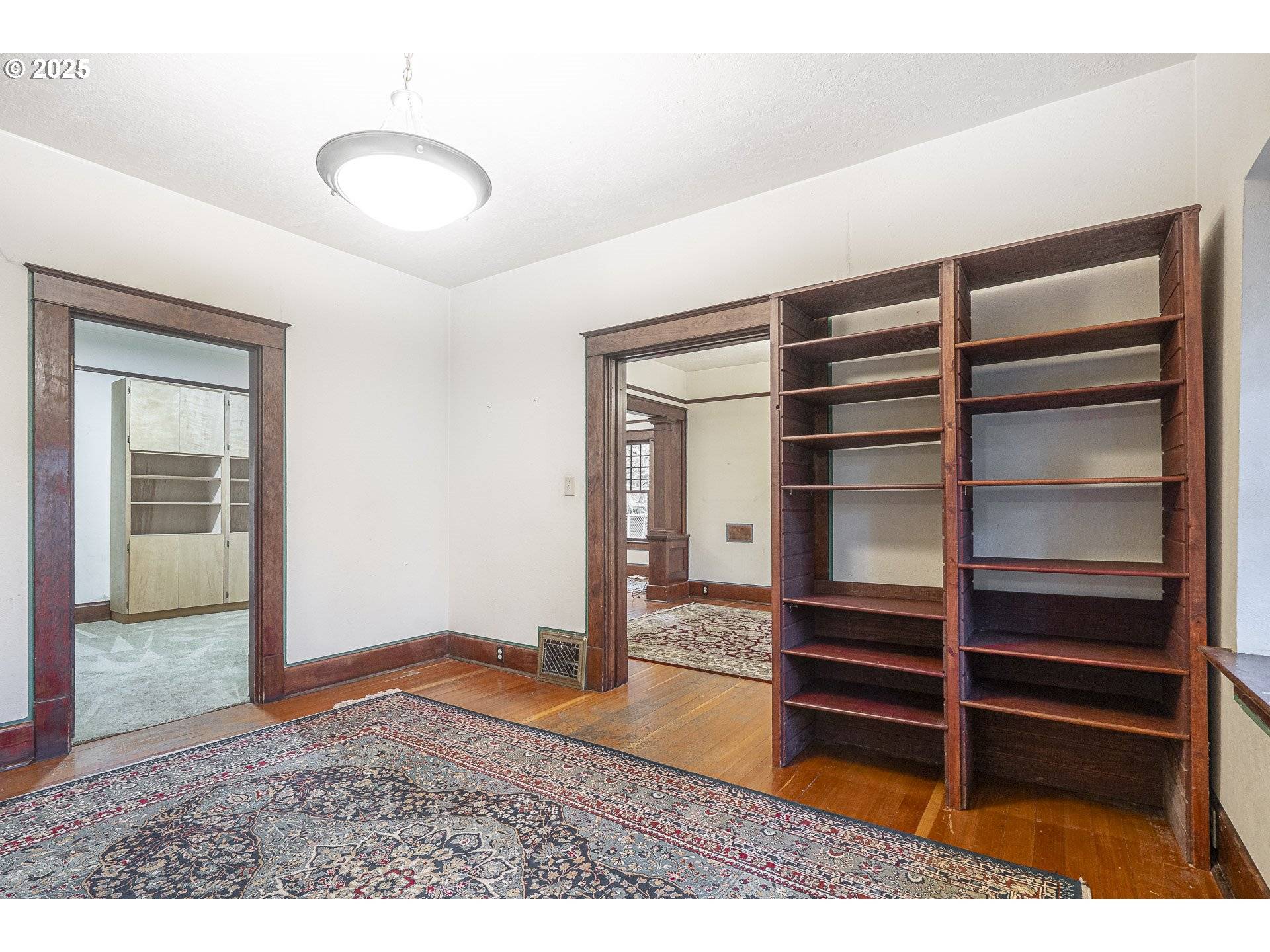 Salem, OR 97302,482 EWALD AVE SE